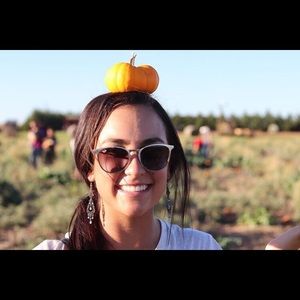 Meet your Posher, Sarah